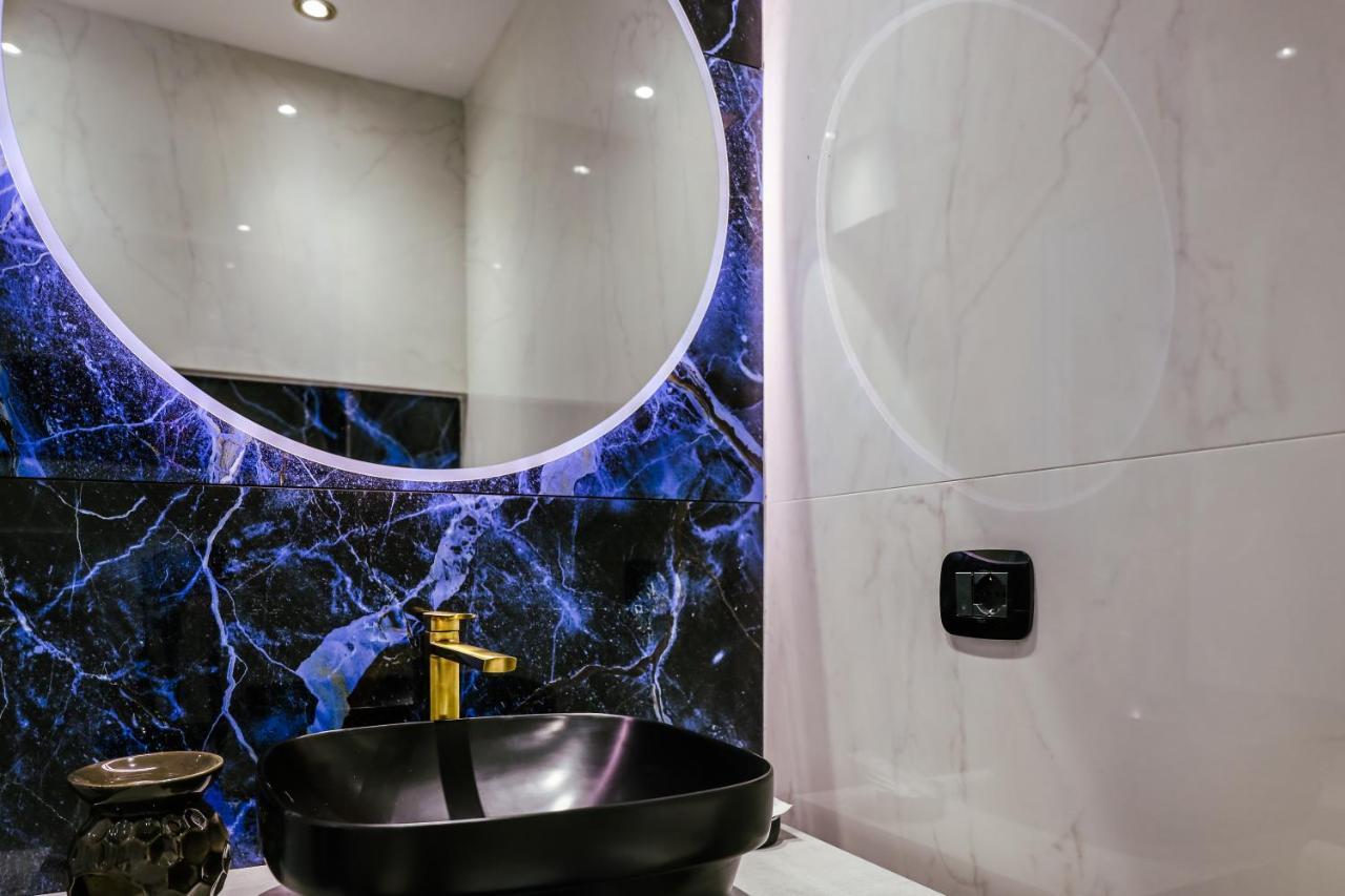 Marmur Luxury Room Lecce Ngoại thất bức ảnh